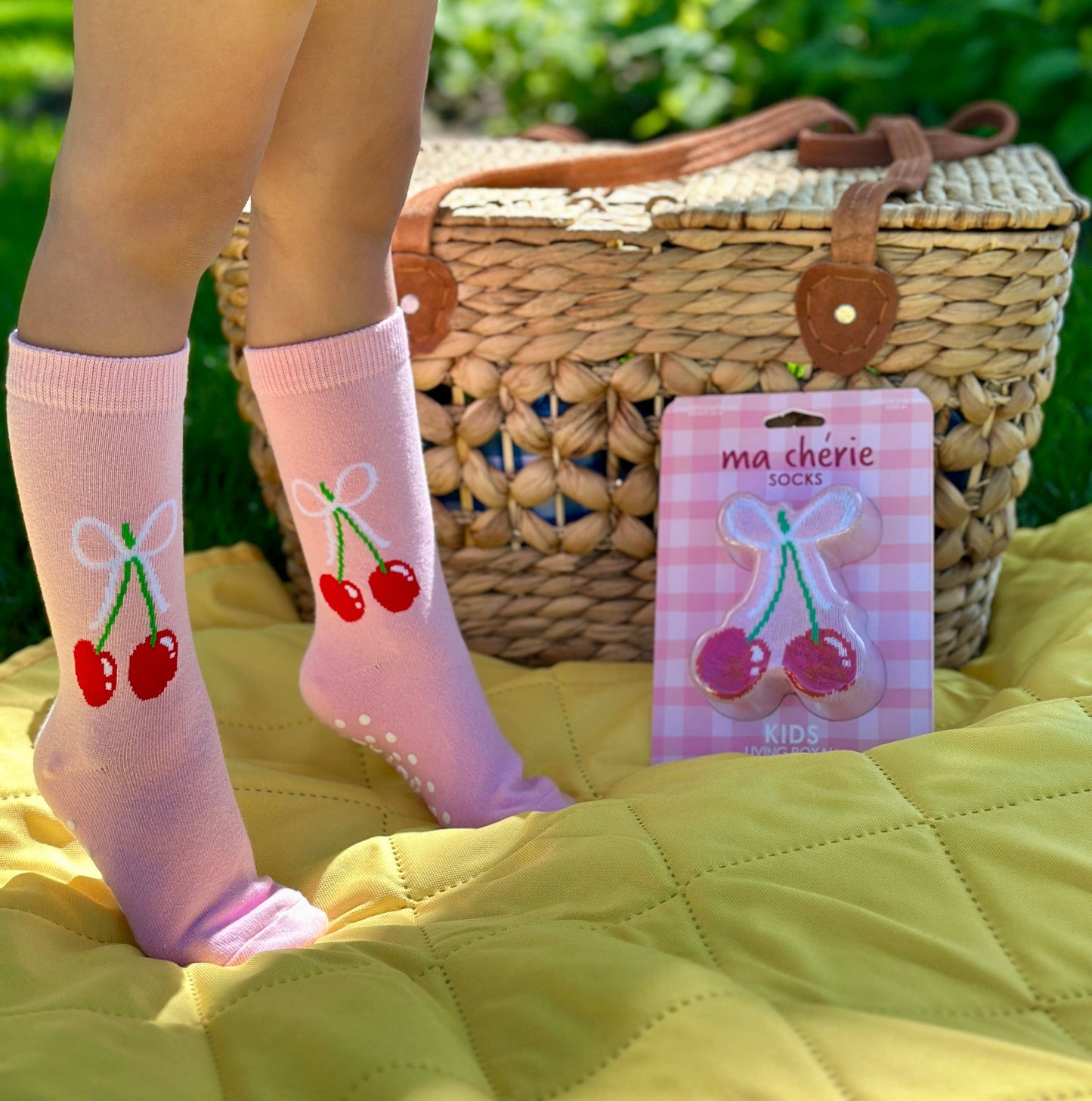 3D Packaged Crew Socks - Kids - Cherries Tied w/ Bow - Pink