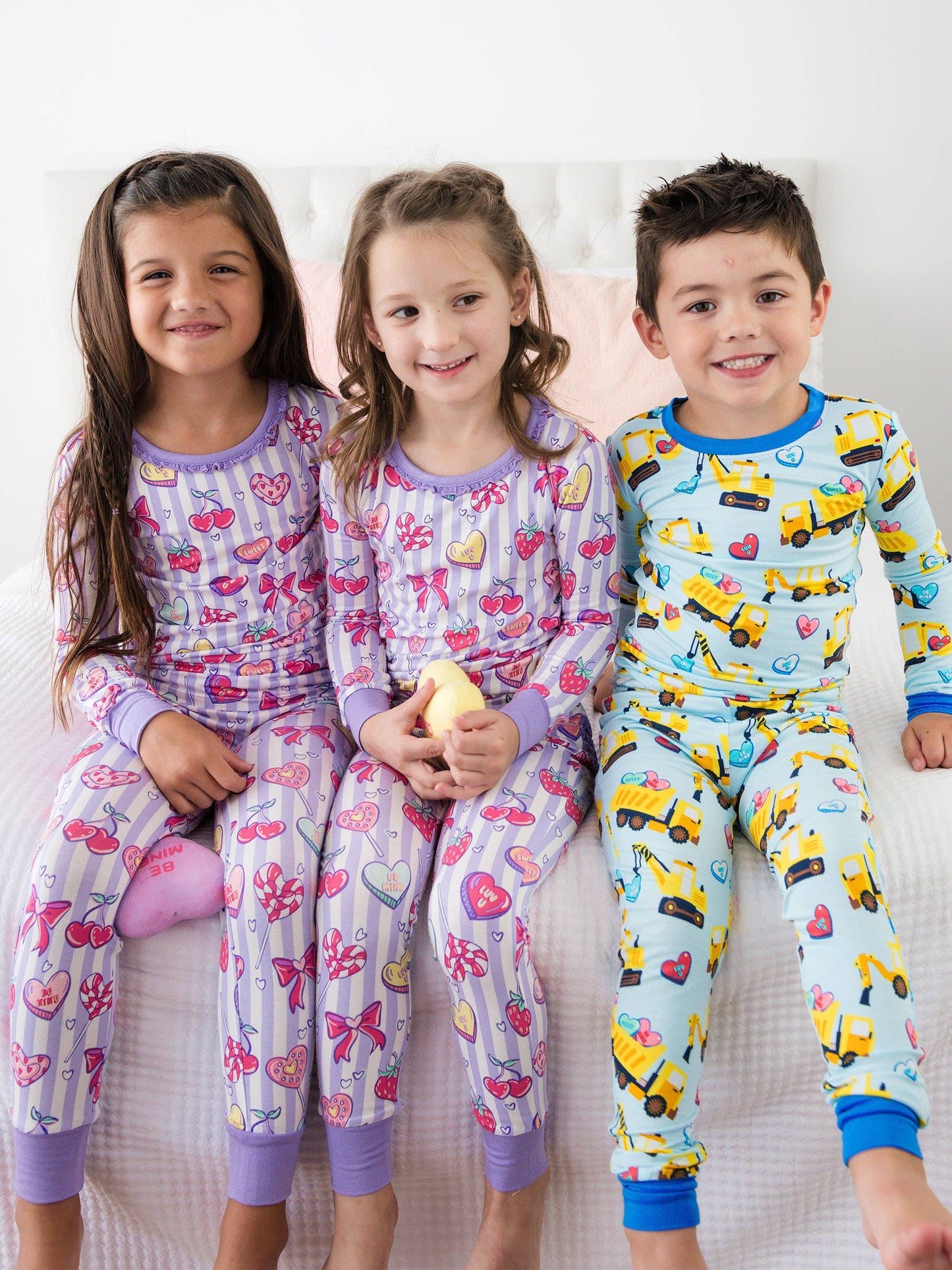 SoftSnooze™ Toddler Girls Bamboo Viscose Lolly Hearts Ruffle Long Sleeve Pajama Set with Signature Rear Ruffles