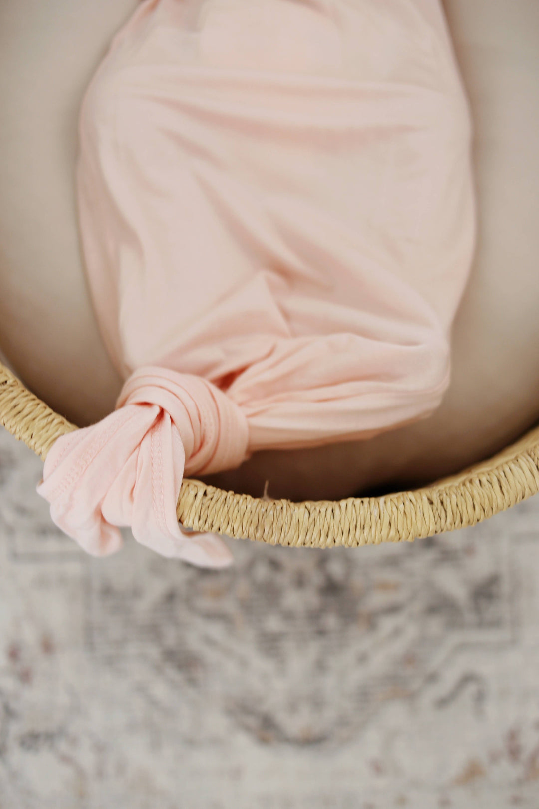 Vestido anudado de bambú rosa ruborizado