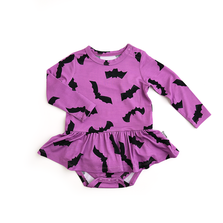 Vestido de bebé de Halloween con tutú de bambú y murciélagos morados Echo
