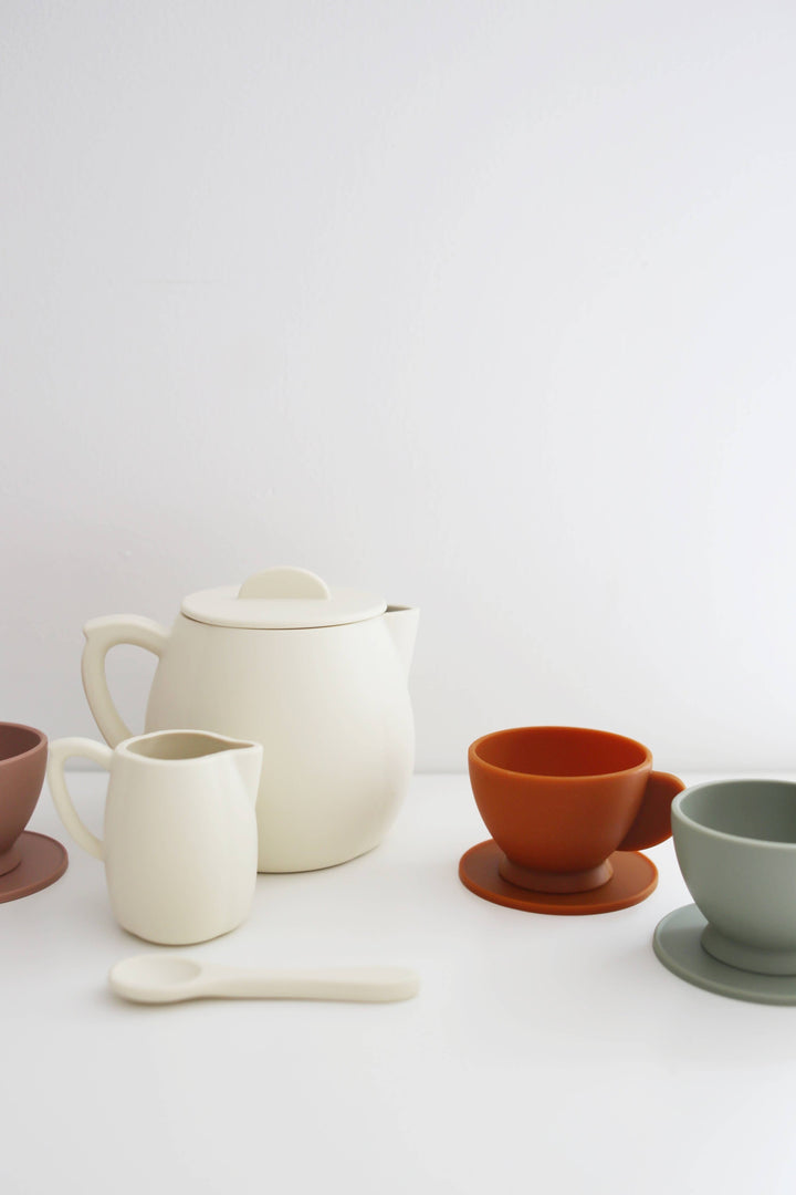 Juego de té de silicona con mezcla de colores crema