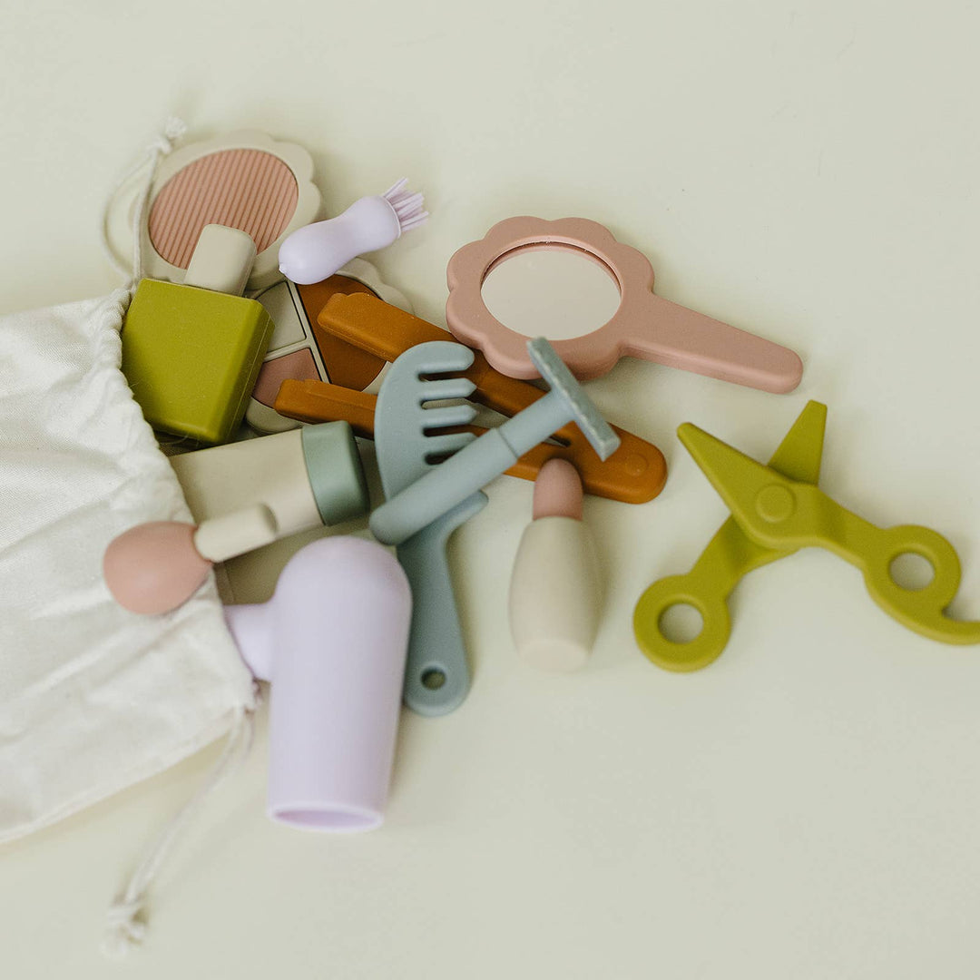 Juego de maquillaje y peinado de silicona