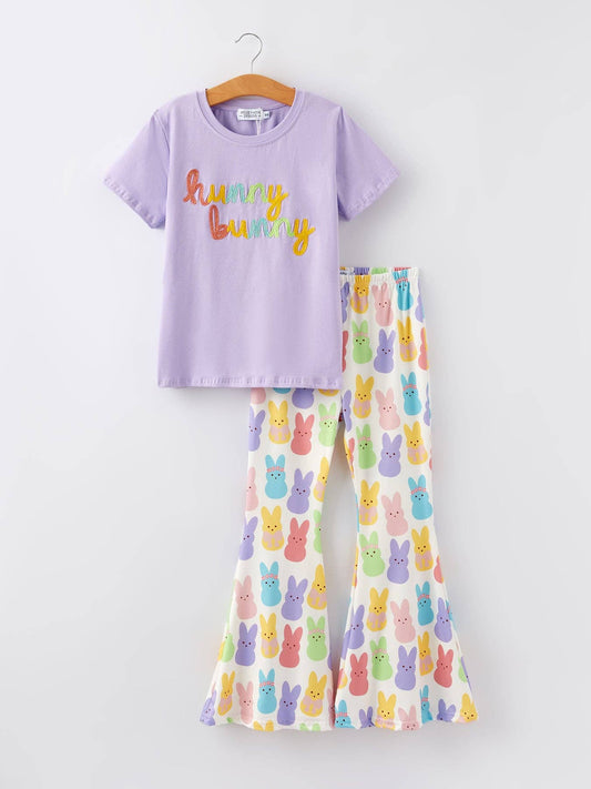 Conjunto de niña con estampado morado de Pascua