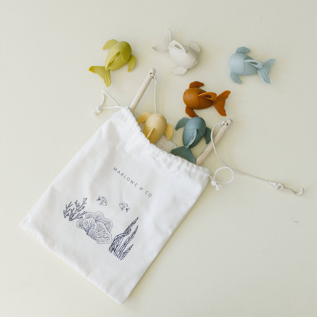 Juego de pesca de silicona y madera