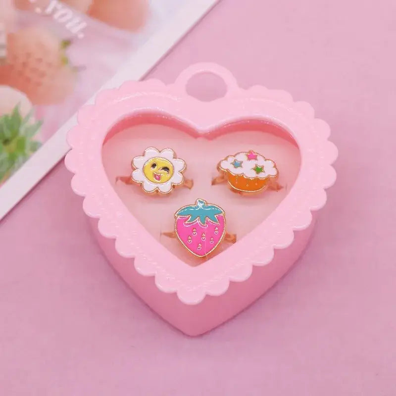 Adjustable Ring Heart Box